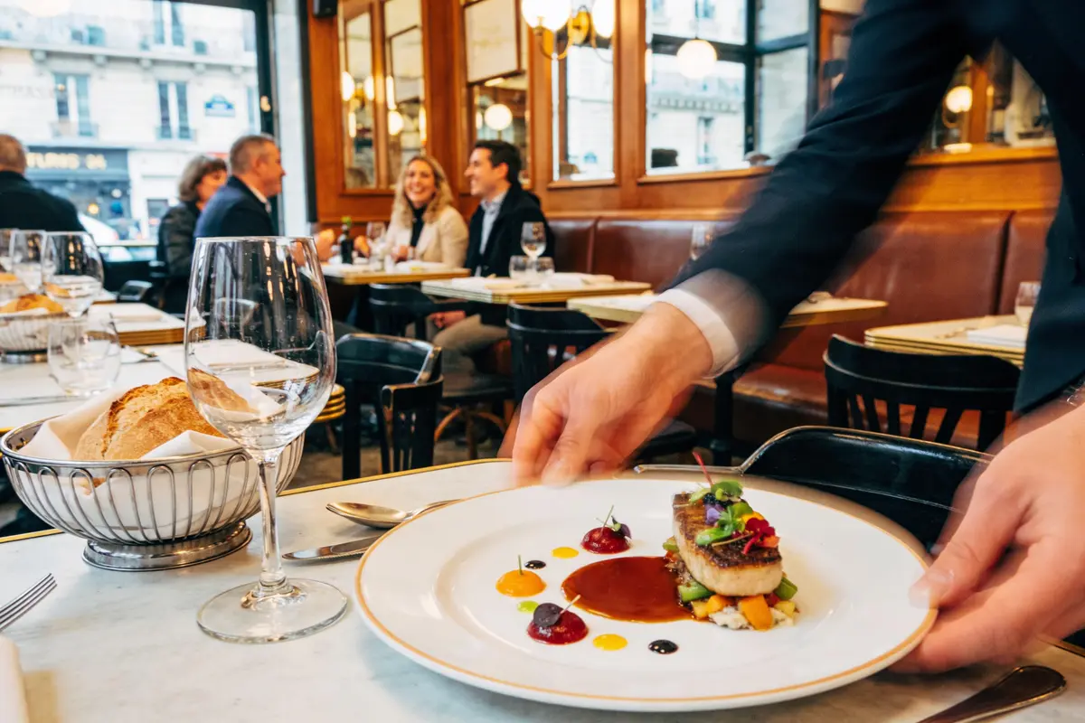 Découvrez 114 Faubourg : La Brasserie Étoilée Du Bristol !